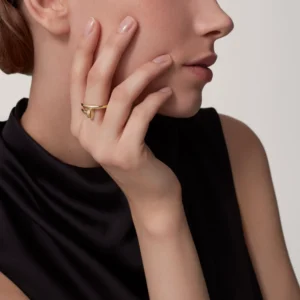 Juste Un Clou Ring, Yellow Gold - B4092600