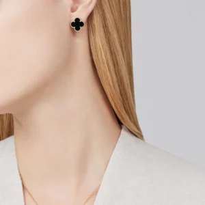 Vintage Alhambra Earrings, Onyx, Yellow Gold - VCARA44200