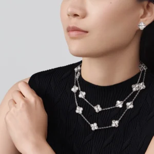 Vintage Alhambra Earrings, White Gold - VCARP9XF00