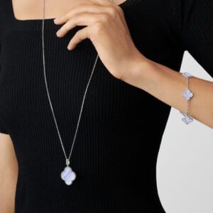 Vintage Alhambra Bracelet, 5 Motifs, Chalcedony, White Gold VCARD34700