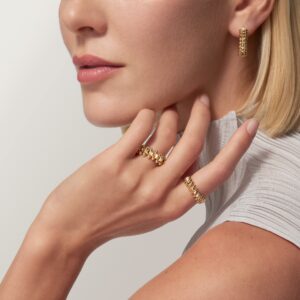 Clash de Cartier ring small Model - Yellow Gold